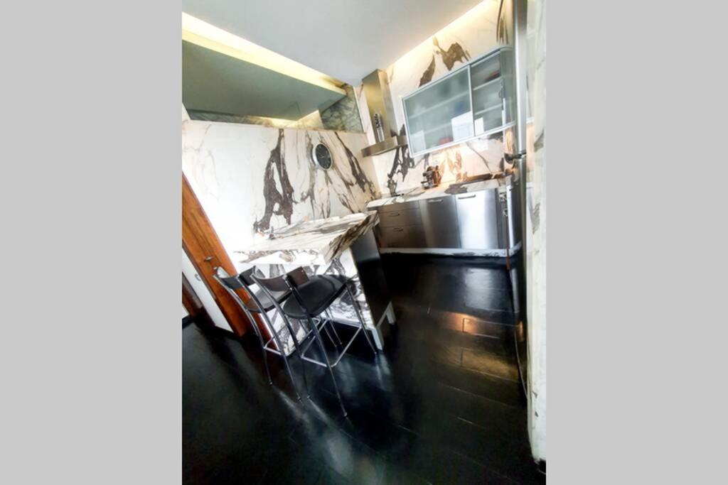 Atico Singular En El Centro Historico. Apartment Jaen Exterior photo